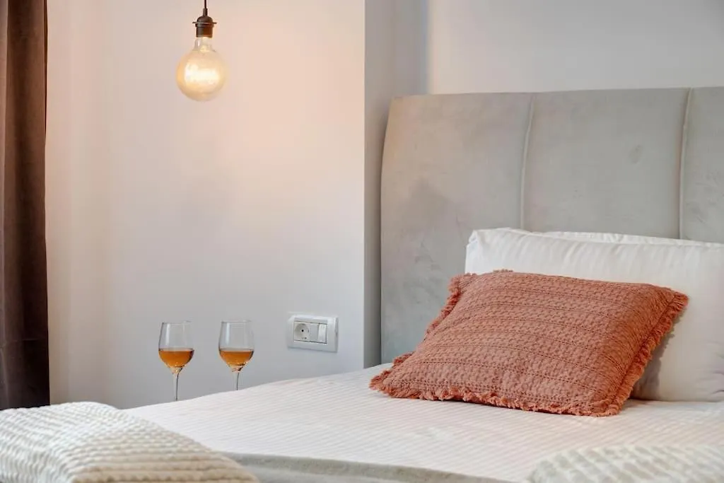 Oasis On Calea Victoriei Apartment Bucharest