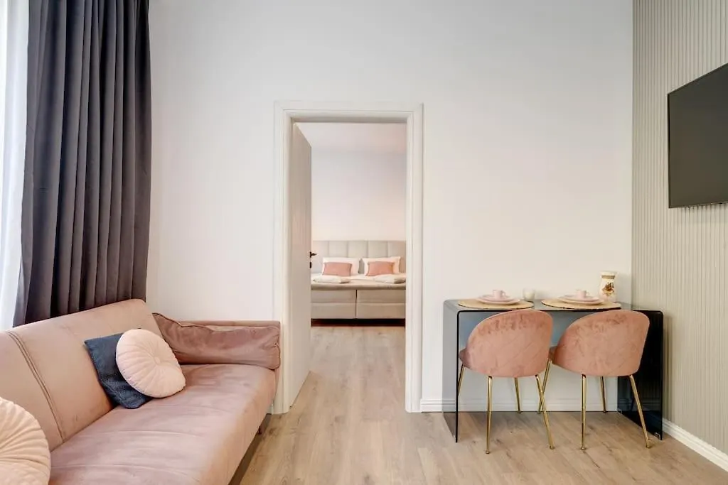 Oasis On Calea Victoriei Apartment Bucharest